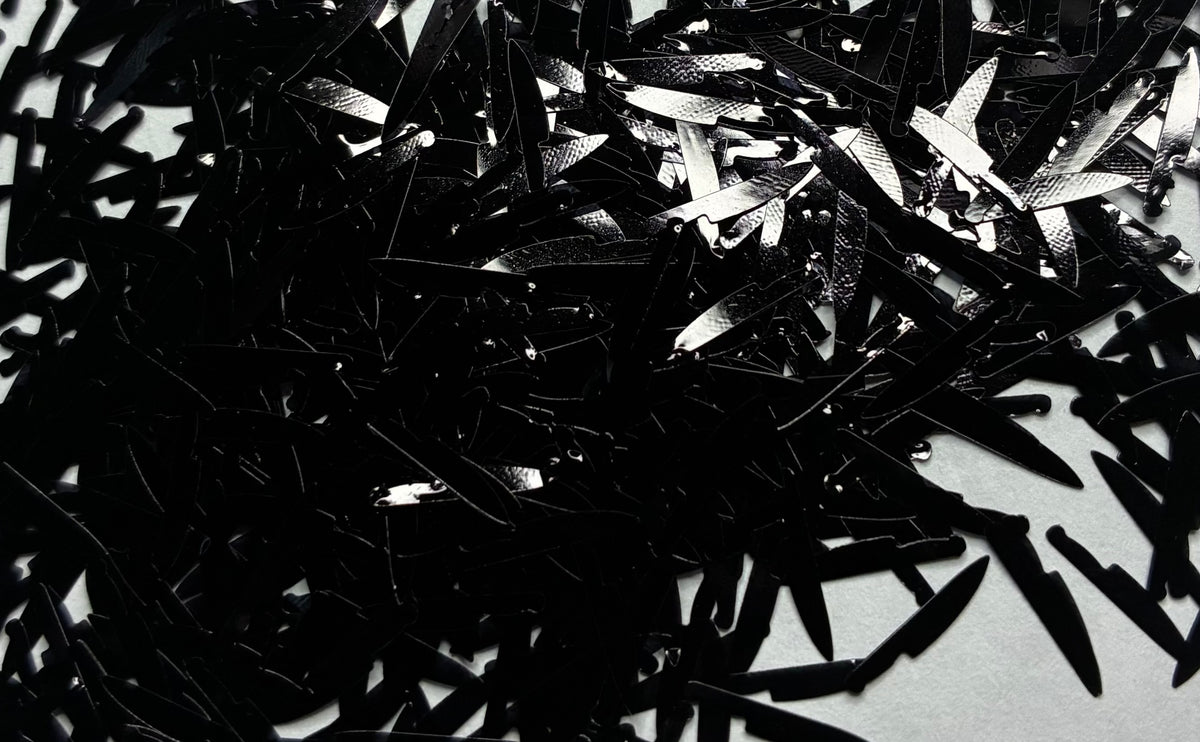 Black Knives
